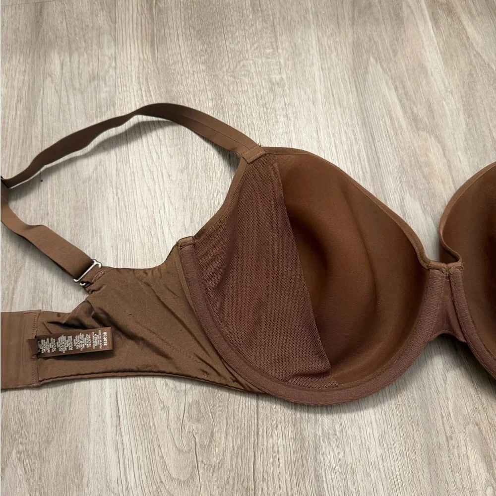 SKIMS Tan Women's Bra - Picture 3 of 4